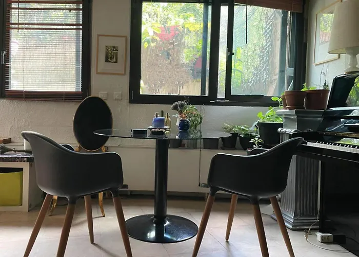 Eiffel's Boudoir * Париж